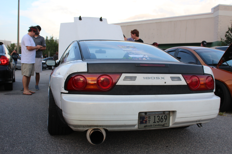 Illustration for article titled Columbia Car Meet IV